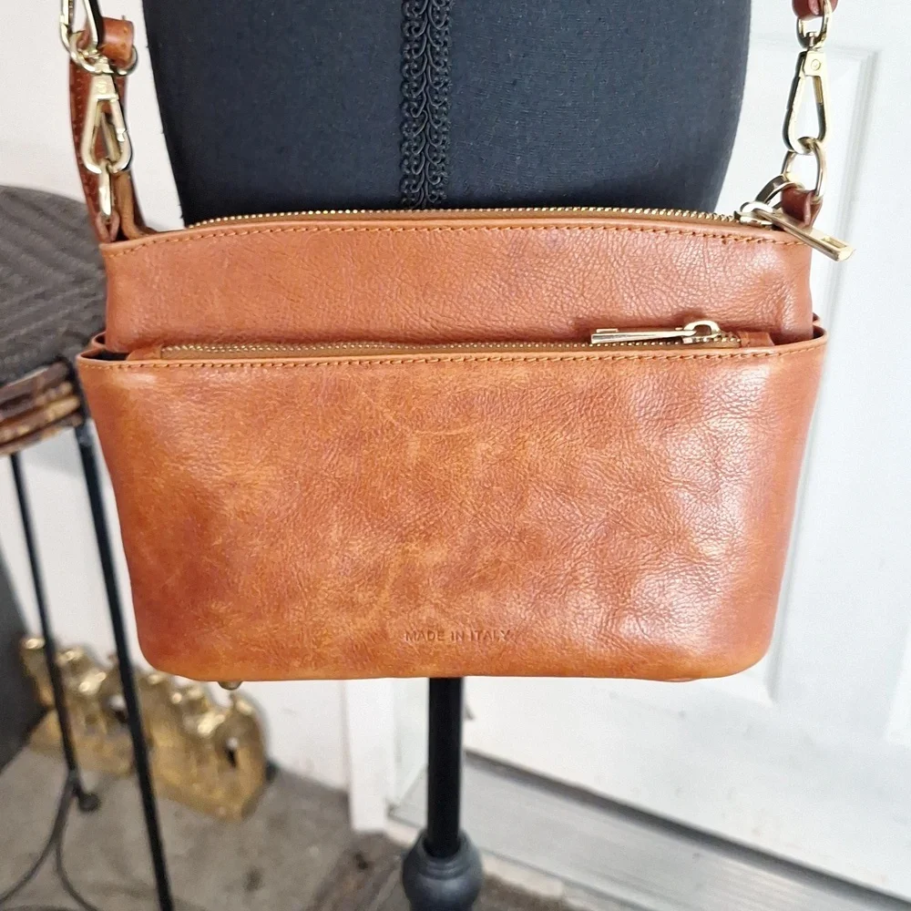 Classic Tan Leather Crossbody Bag with Gold Hardware